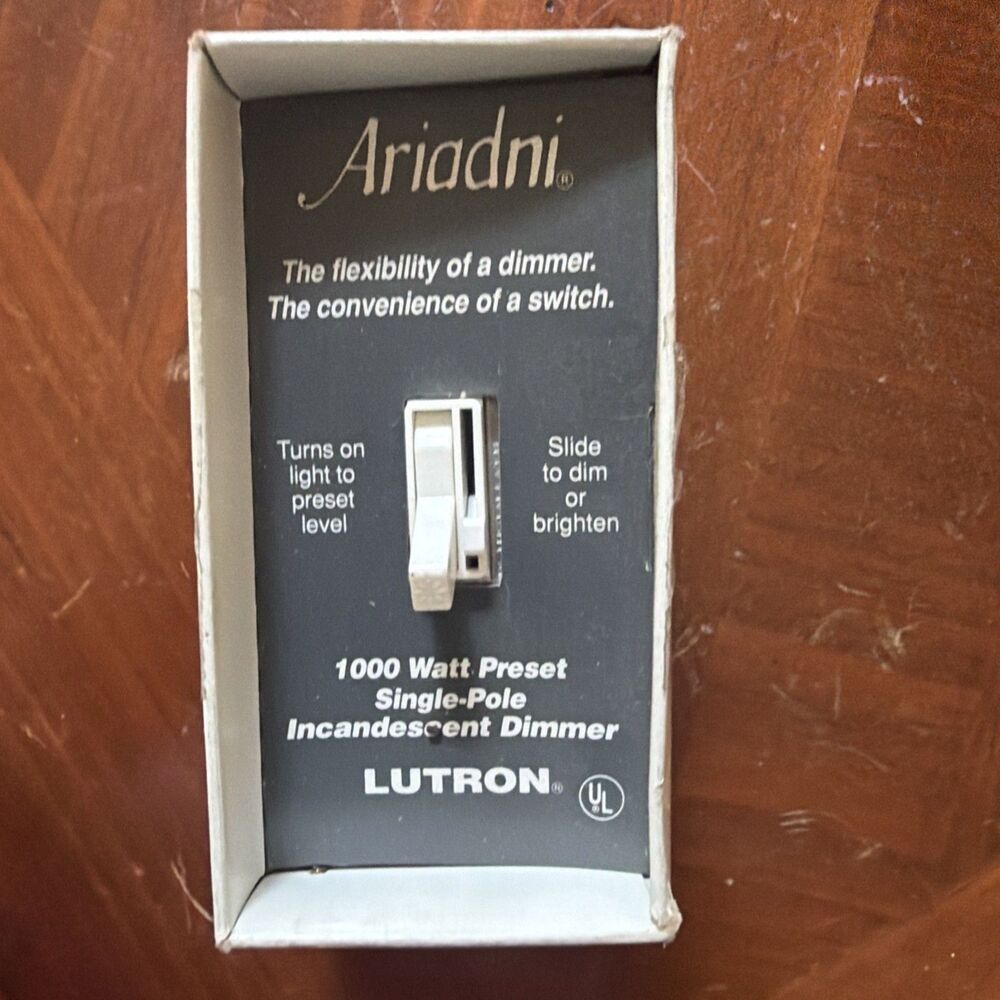 Lutron Toggler 1000-Watt Single-Pole Incandescent Dimmer Switch, AY-10P-WH, W...